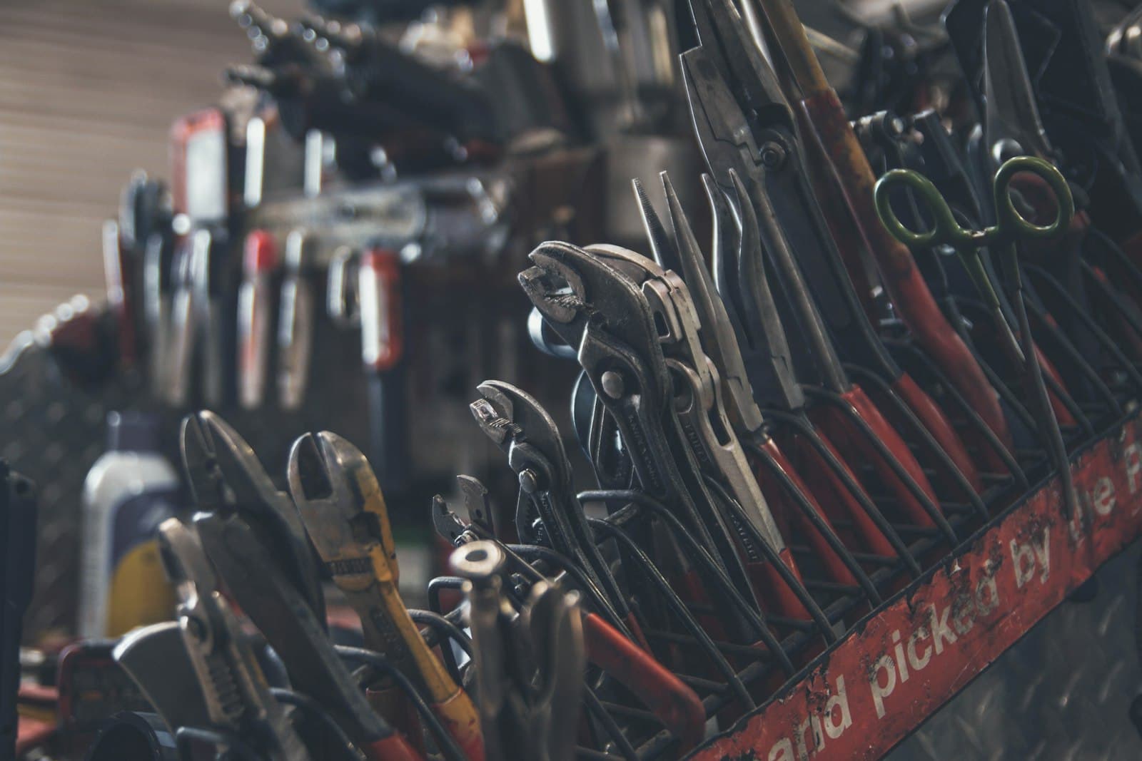 Mechanic tools arranged in the shop